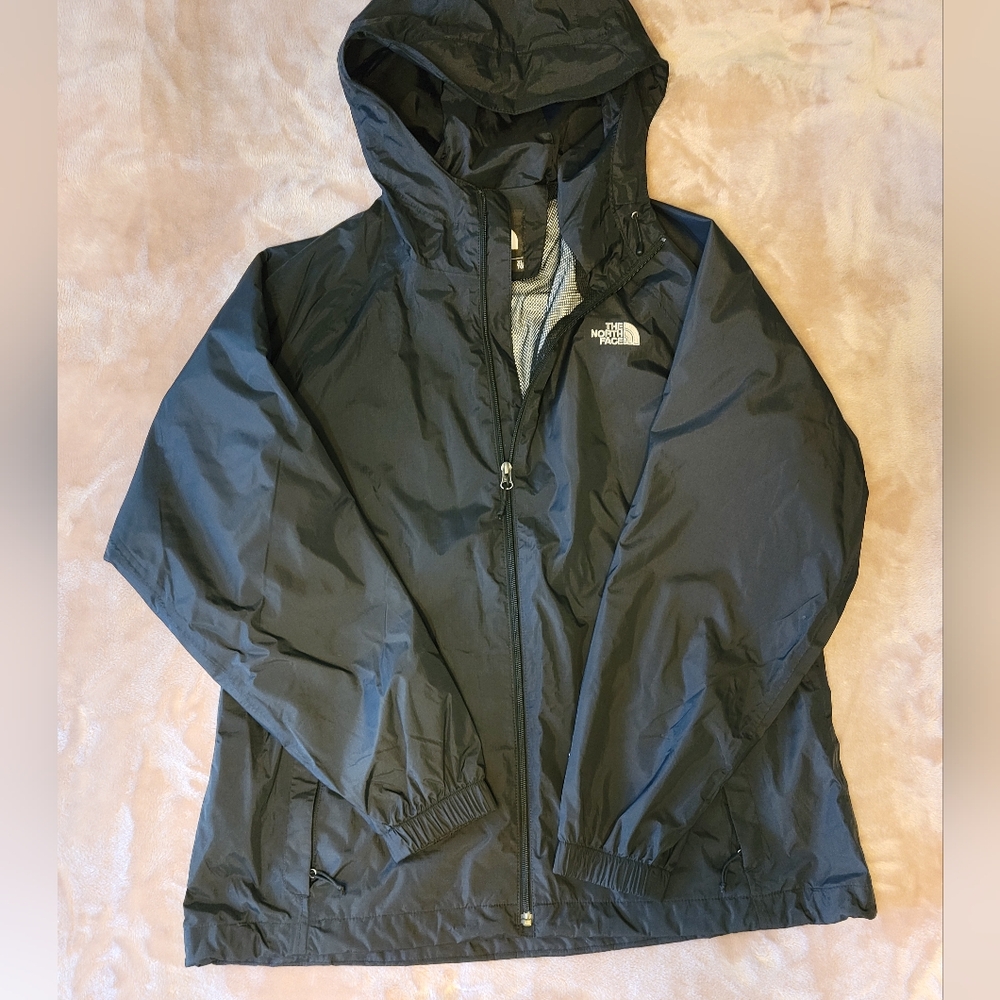 Women's black lightweight North Face jacket, size XL